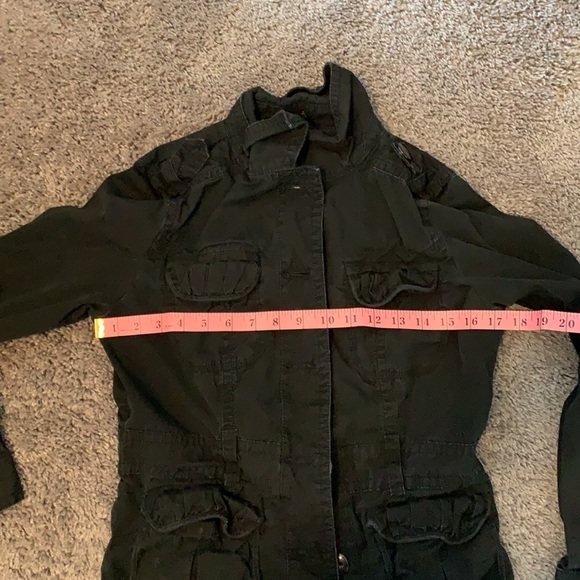 Utility Jacket - Picture 8 of 11